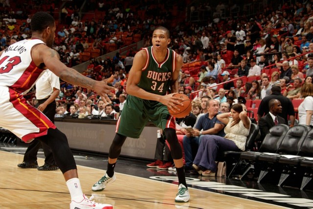 东决G4-凯尔特人险胜步行者 4-0横扫进总决赛