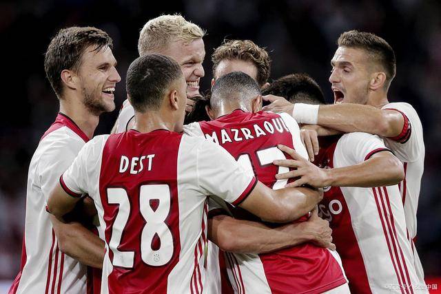 梅西+C罗+内马尔6年前身价4.8亿 如今只剩……