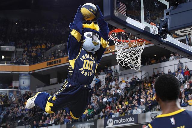 英超-伊萨克破门 曼联0-2纽卡斯尔遭遇四连败